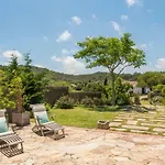 Biniarroga Nou * מאהון