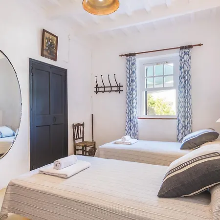 Biniarroga Nou Вилла Маон