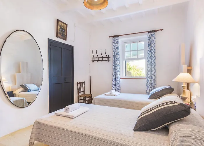 Biniarroga Nou Villa Mahon (Menorca)